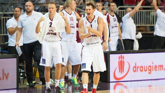 Latvijas basketbolisti uzvar Zviedrijas izlasi - 10