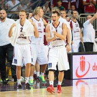 Latvijas basketbola izlase izcīna ceļazīmi uz 'EuroBasket 2015' finālturnīru