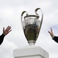 Abas UEFA Čempionu līgas finālistes pirms gaidāmās izšķirošās cīņas noslēdz jaunus līgumus ar futbolistiem