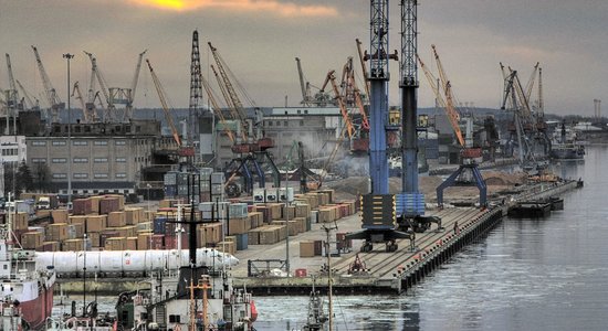 Объемы погрузок в Клайпедском порту обходят результаты всех портов Латвии
