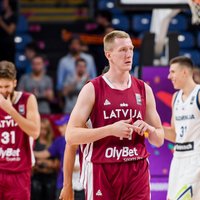 Video: Šmita 'danks' uz atvadām no 'Eurobasket' iekļūst 1/4 fināla labāko momentu topā