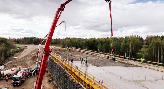 Vēl bez asiem sižeta pavērsieniem? "Rail Baltica" īstenotājs februārī gaida valdības lēmumu par finansējumu