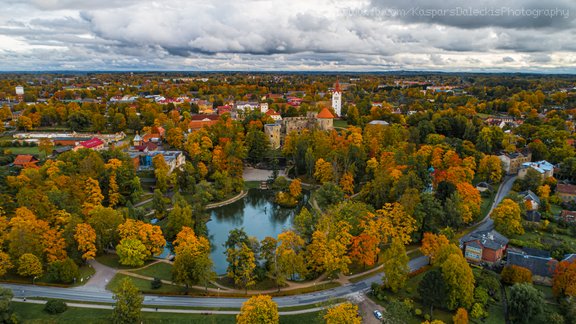 Sigulda un Cēsis rudenī no putna lidojuma - 31