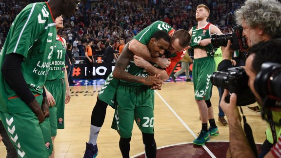 Baksetbols, Laboral Kutxa pret Panathinaikos - 5