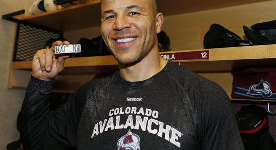 'Avalanche' uzbrucējs Iginla gūst savus 600. vārtus karjerā