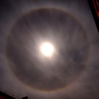 Ventspilī novērota optiska parādība - Mēness halo