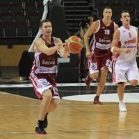 Latvijas basketbola izlase turnīru Vācijā sāk ar dramatisku zaudējumu mājiniekiem