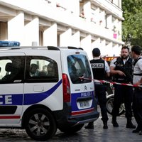 ФОТО: Французская полиция задержала подозреваемого в атаке на военных