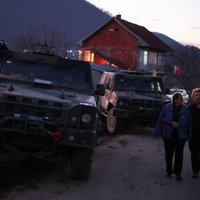 ES un ASV mudina deeskalēt spriedzi Kosovā