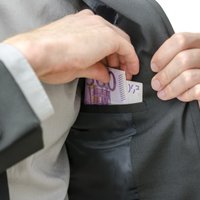 Денежные запасы Латвии "похудели" на сотни миллионов евро