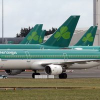 Ирландец не включил авиарежим в самолете и получил счет на 300 долларов