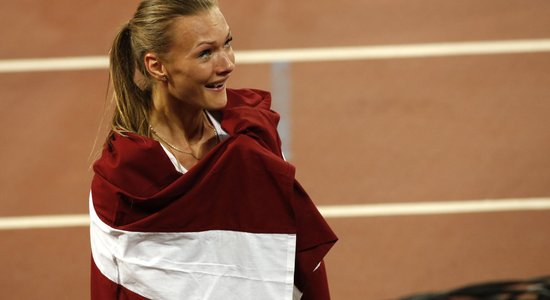 Ikauniece-Admidiņa saņem lielāko naudas balvu par izciliem sasniegumiem sportā