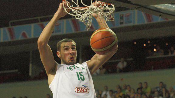 Lietuvas U-19 basketbola izlase iekļūst PČ finālā