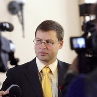 Dombrovski oficiāli izvirza par Eiropas Tautas partijas kandidātu EK prezidenta amatam