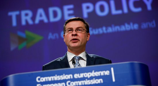 Dombrovskis: ASV jāpauž konkrēta apņemšanās izbeigt tirdzniecības strīdus ar ES