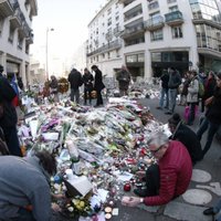 Pasaules līderi Parīzē pievienosies masu protestam pret islāmistu ekstrēmistu noziegumiem