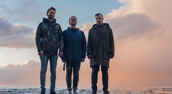 Noklausies! Rokgrupa 'Indygo' publicē slavas dziesmu vasarai 'All The Waves'