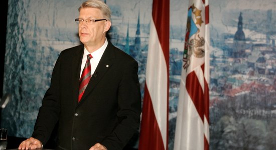 Zatlers nolemj rosināt Saeimas atlaišanu