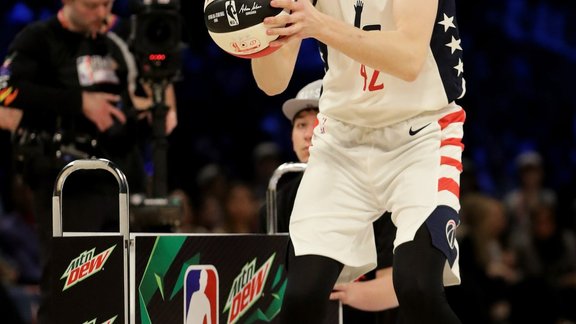 NBA All Star tālmetienu konkurss - 3