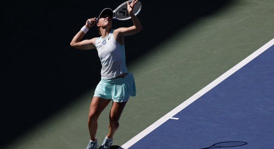 'US Open': Pasaules ranga līdere Švjonteka viegli pārvar otro kārtu