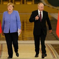 Merkele: ar Krieviju jārunā, neraugoties uz domstarpībām
