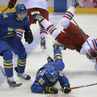 Шведы повторили финал ЧМ-2013 и стали первыми четвертьфиналистами
