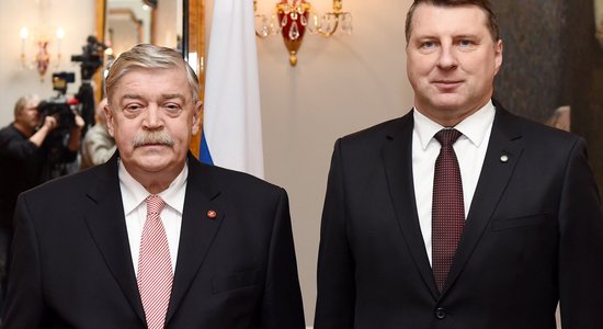 ФОТО: президент Латвии аккредитовал нового российского посла
