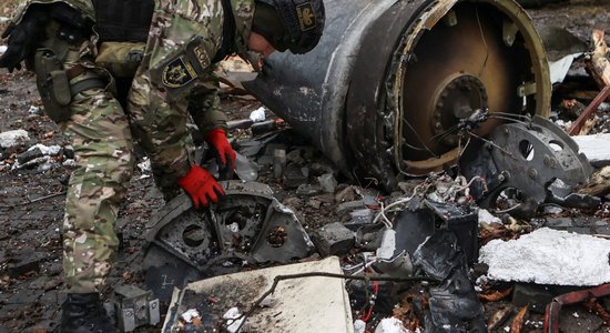 Krievija jau raidījusi Ziemeļkorejas raķetes pret Ukrainu; ASV pret Maskavu vērš sankcijas