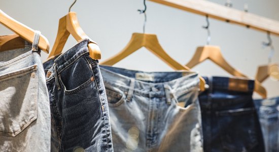 Kas jāzina, lai nopirktu savam izmēram atbilstošus, modīgus un ērtus džinsus