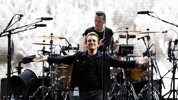 U2 The Joshua Tree Tour - 11