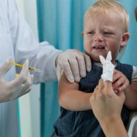 Nedaudz pieaudzis pret infekcijas slimībām vakcinēto bērnu īpatsvars