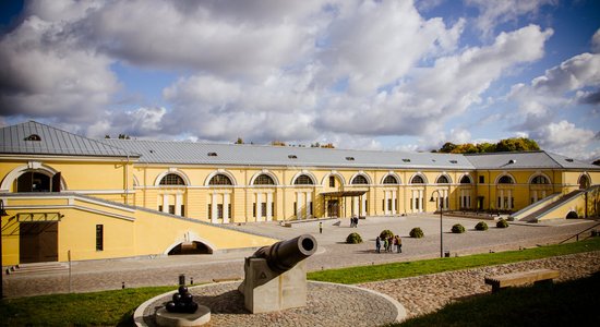 Daugavpilī izstādīs citus Marka Rotko darbus