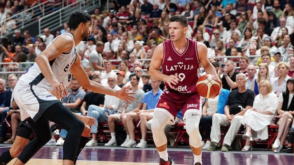 Rihards Lomažs, Latvijas basketbola izlase