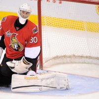 Otavas 'Senators' un Daugaviņš zaudē Pitsburgas 'Penguins' un Krosbijam