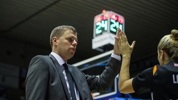 Andris Steļmahs, TTT Rīga, basketbols