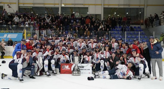 Abas komandas zināja, ka būs finālā. Sākas cīņa par Latvijas čempionu titulu hokejā