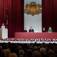 Foto: Saeima Latvijas Republikas proklamēšanas simtajā gadadienā sanāk uz svinīgo sēdi