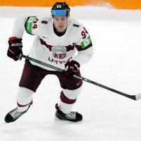 Latvijas hokejisti PČ mačā pret Lielbritāniju lūko gūt otro uzvaru pēc kārtas