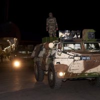Mali konflikts: Rietumāfrikas valstu spēki sola ierasties dažu dienu laikā