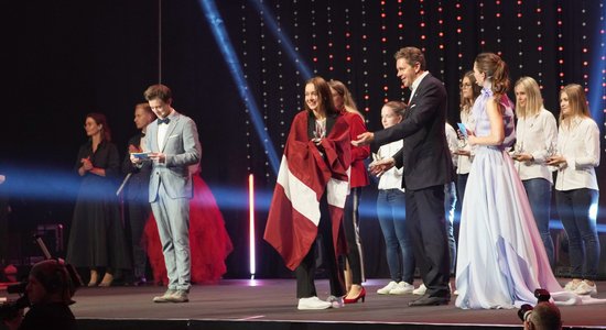 Latvijas komandai 'EuroSkills 2021' konkursā divas medaļas par izcilību