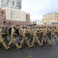 День Лачплесиса в Риге отметят военным парадом и факельным шествием