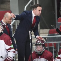 Hokeja skola 'Rīga' OHL čempionātā pēc nepilnu trīs mēnešu pauzes atgriežas ar zaudējumu