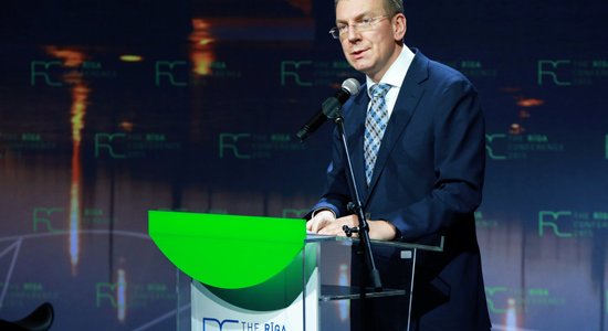 Foto: Rinkēvičs noslēdz 'Rīgas konferenci 2015'