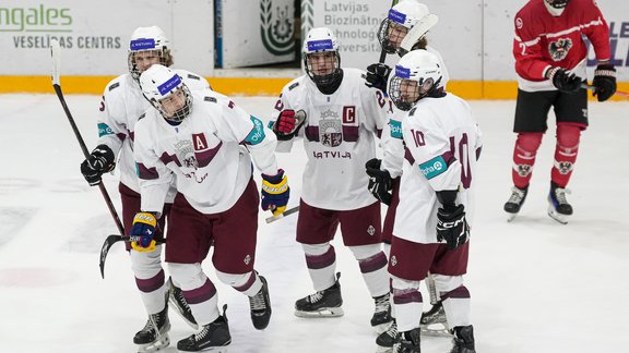 Latvijas U-18 hokeja izlase Jelgavā kļūst par Četru nāciju turnīra uzvarētāju