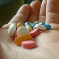 VM plāno samazināt pacientu tiešmaksājumus par medikamentiem