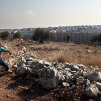 Palestīniešu raķete nokrīt ebreju apmetnē pie Jeruzalemes