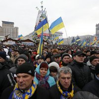 Янукович предупредил о возможности разрушения Украины