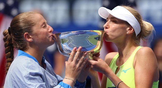 "US Open" čempiones Ostapenko un Kičenoka kā pirmās nodrošina dalību sezonas noslēguma turnīrā