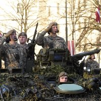 ФОТО, ВИДЕО: парад, посвященный 100-летию провозглашения независимости Латвии