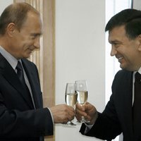 Par Uzbekistānas pagaidu prezidentu iecelts premjers Mirzijajevs